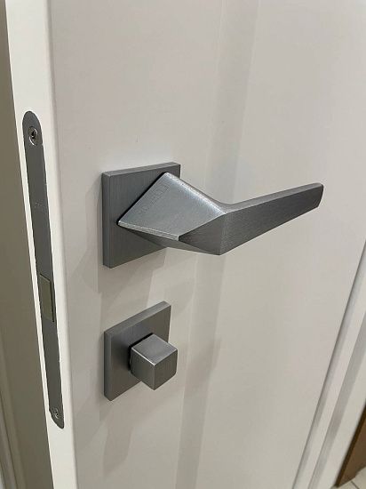 Межкомнатная дверь  